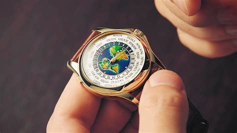 Here’s Why the Patek Philippe 5131J is Worth £100,000.